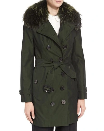 Burberry The Sandringham - Mid-length Slim Fit Heritage Trenchcoat W/fur Collar In Dark Cedar Green