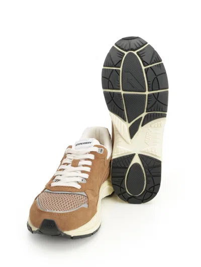 Autry Hyperway Sneakers In Cigar And Silver Mesh And Suede In Brown