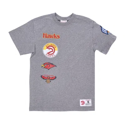 Mitchell & Ness Men's T-shirt Nba Hometown Tee Atlhaw In Gray