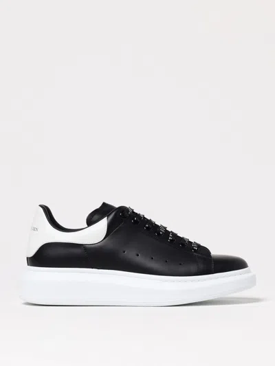 Alexander Mcqueen Black Low Top Sneakers With Chunky Sole And Contrasting Heel In Leather Man