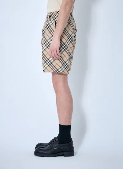 Burberry Men Check Elasticated Shorts In Neutral