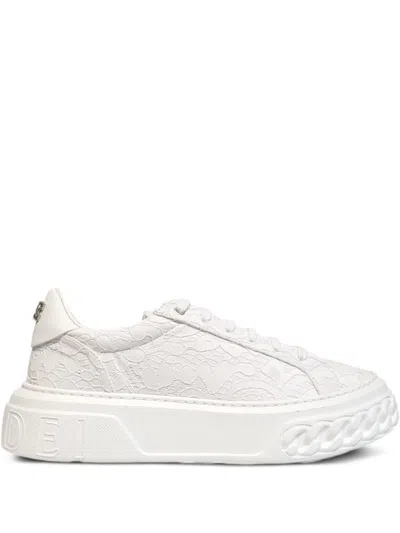 Casadei Off Road チェーントリム スニーカー In White