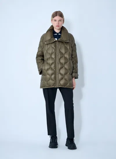 Moncler Women Lombi Short Parker Jacket In Green