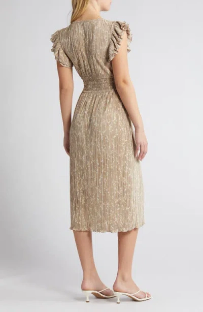 Chelsea28 Flutter Sleeve Plissé Midi Dress