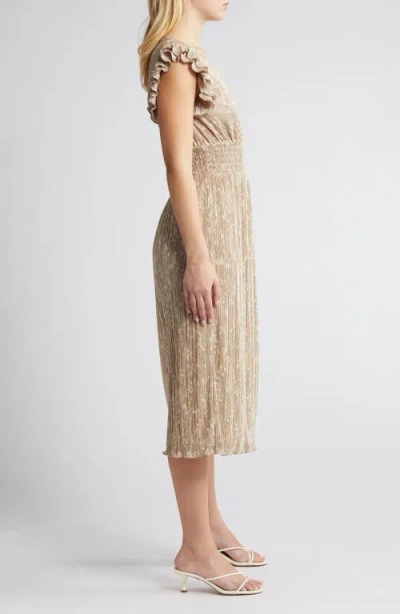Chelsea28 Flutter Sleeve Plissé Midi Dress
