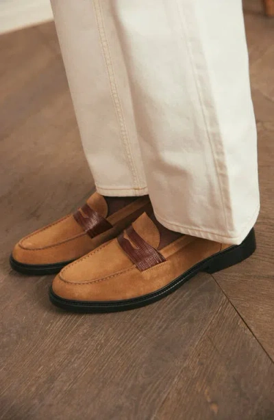 Vinny's Townee Two-tone Penny Loafer