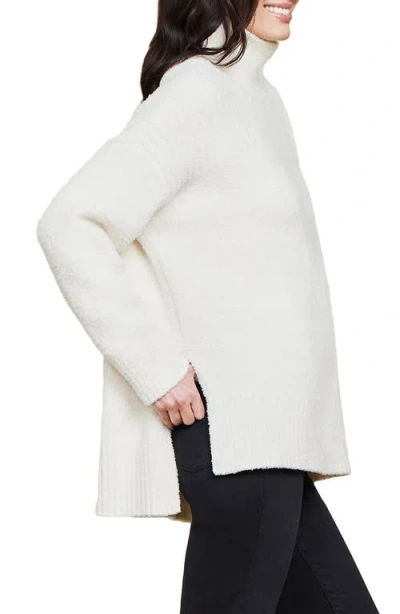 Barefoot Dreams Cozychic™ High-low Pullover