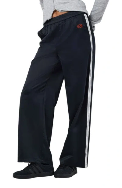 Noisy May Jess Side Stripe Satin Wide Leg Pants