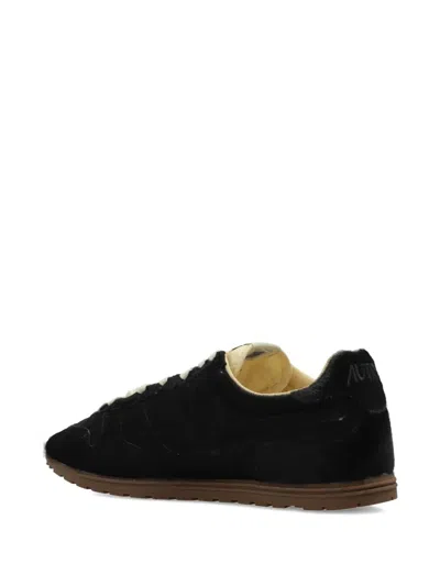 Autry Black Lace Up Sneakers In Black