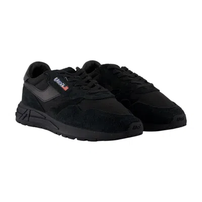Autry Sneakers  Men Color Black