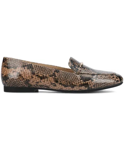 Journee Collection Women's Wrenn Slip On Loafers