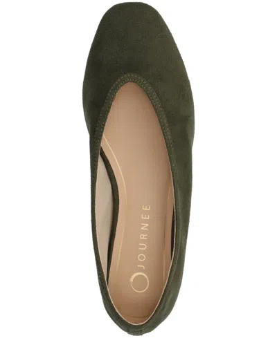 Journee Collection Fortune Flat In Green