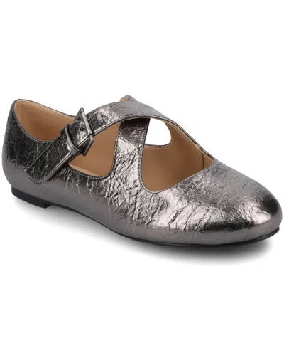 Journee Collection Women's Ivanna Almond Toe Mary Jane Flats