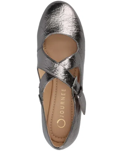 Journee Collection Women's Ivanna Almond Toe Mary Jane Flats