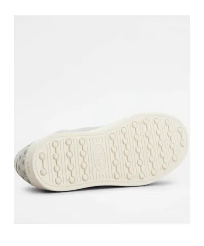 Tod's Round Toe Low-top Casual Shoes