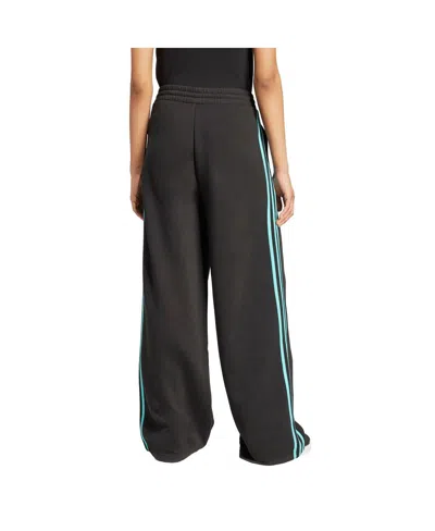 Adidas Originals Women's Black Mercedes-amg Petronas F1 Team Dna Alpha Skin Sweatpants