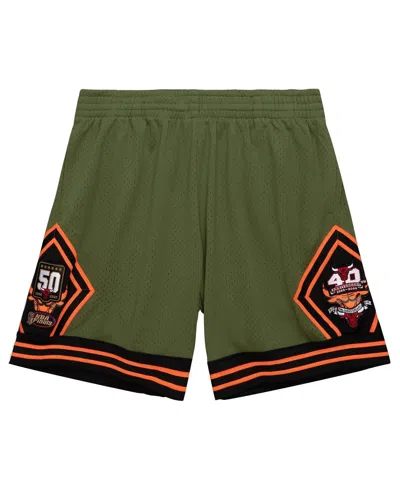 Mitchell & Ness Men's Green Chicago Bulls 1997-98 Hardwood Classics Flight Swingman Shorts In Green