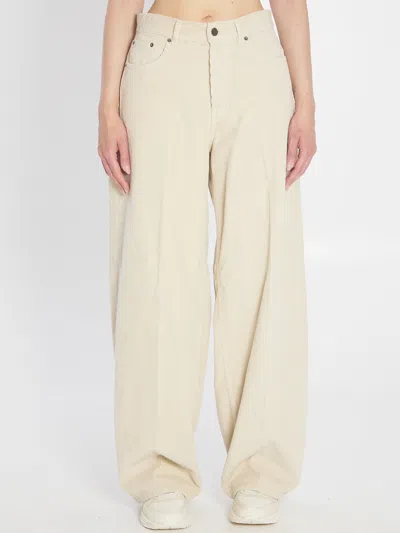 Haikure Bethany Short Lenght Velvet Vic In Neutral