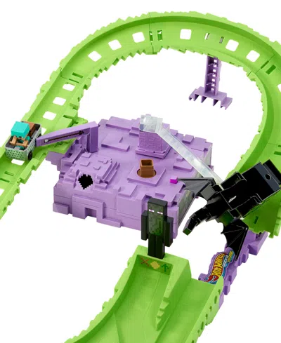 Hot Wheels Racerverse Minecraft Track Set And Die-cast Diamond Armor Steve