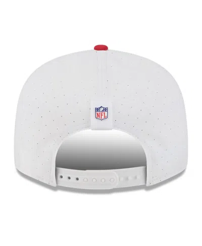New Era Men's White/red Tampa Bay Buccaneers 2025 Nfl Training Camp Split Panel 9fifty Snapback Hat