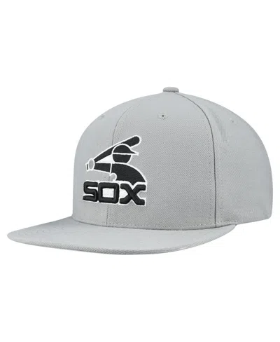 Mitchell & Ness Men's Gray Chicago White Sox Cooperstown Collection Basic Flip Snapback Hat