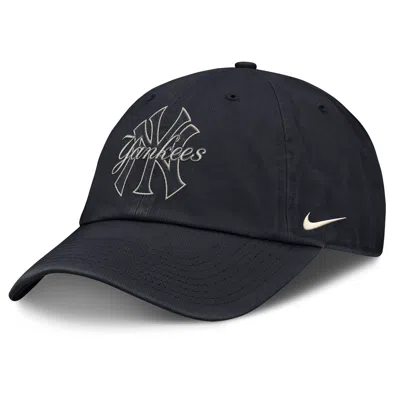 Nike New York Yankees Statement Club Menâs  Men's Mlb Adjustable Hat