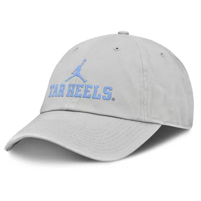 Jordan Men's North Carolina Off-field Club Gameday  Brand College Adjustable Hat