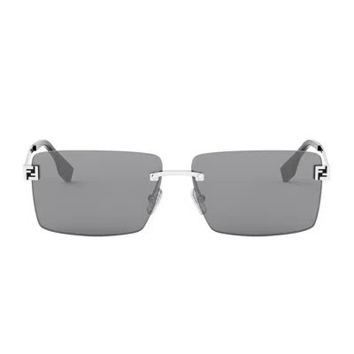 Fendi Geometric Sunglasses In Metallic
