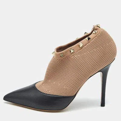 Pre-owned Valentino Garavani Beige/black Leather And Knit Fabric Rockstud Ankle Length Boots Size 37