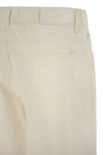 7 For All Mankind Modern Dojo Tailorless - High Waisted Flared Jeans In White