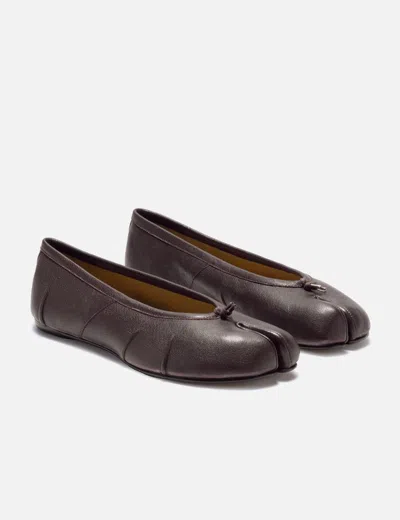 Maison Margiela New Round Toe Ballerina With Stitch Detailing