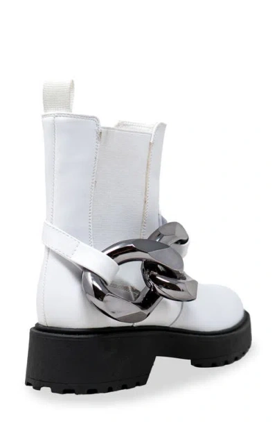 Chase & Chloe Chase And Chloe Chunky Chain Strap Lug Boot
