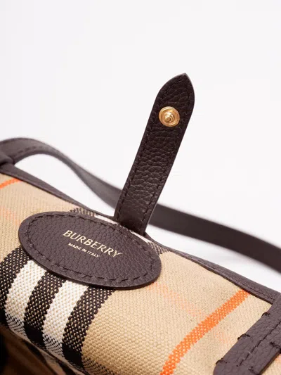 Burberry `highlands` Medium Tote