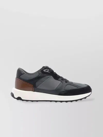 Tod's Low Top Sneakers Round Toe