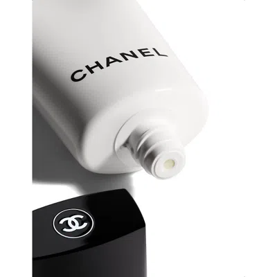 Chanel La Mousse Camellia Cleansing Cream-to-foam 150ml