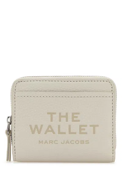 Marc Jacobs Women Ivory Leather Wallet