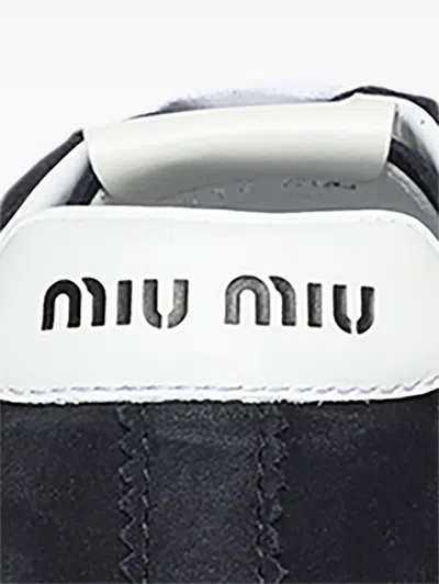 Miu Miu Sneakers Plume In Pelle Scamosciata Blu Navy Donna In Blue
