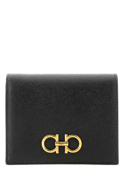 Ferragamo Gancini Compact Leather Wallet In Black