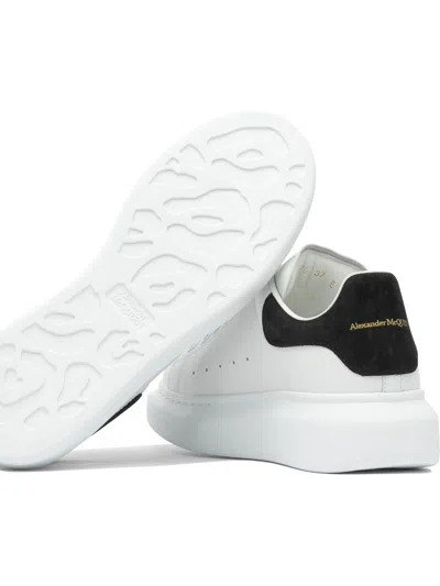 Alexander Mcqueen Leather Upper And Rubber Sole Sneaker In White
