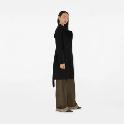 Burberry Double-breasted Mid-length Trench Coat In Black