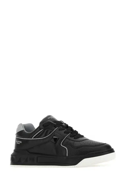 Valentino One Stud Low-top Sneakers