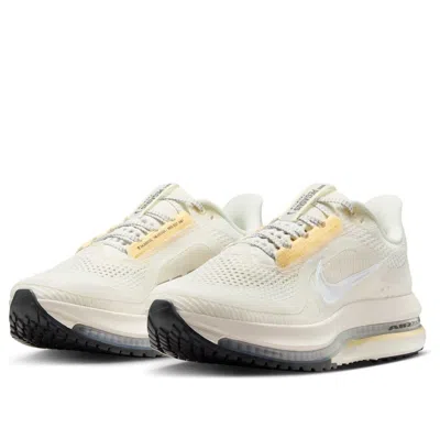 Nike (wmns)  Pegasus Premium 'sail Alabaster' In Neutral