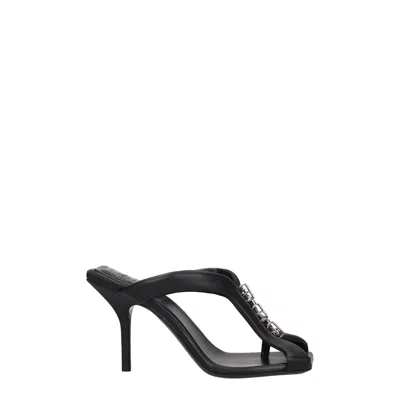 Givenchy G Woven Thong Sandals In Leather In Black