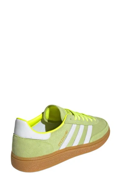 Adidas Originals (wmns) Adidas Handball Spezial 'solar Yellow White'