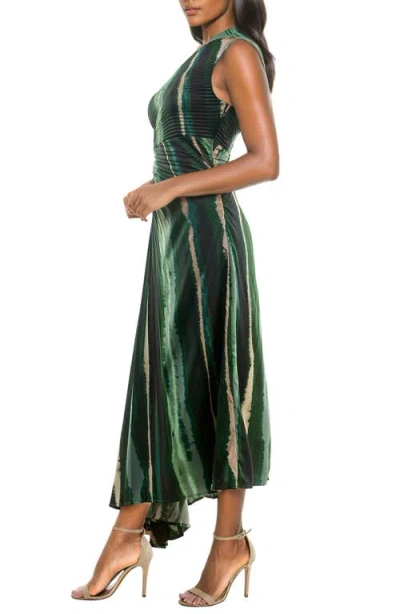 Socialite Print Asymmetric Hem Pleated Maxi Dress In Green