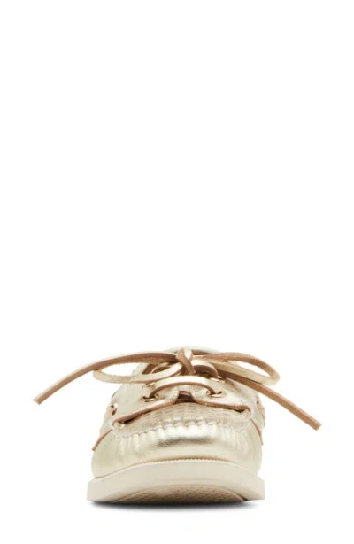 Steve Madden Sail Metallic Boat Shoe In Gold