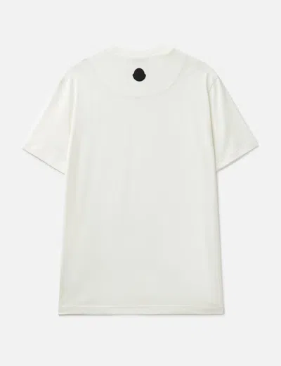 Moncler White Cotton T-shirt With Three-dimensional Logo In White