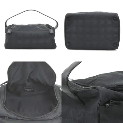 Pre-owned Chanel Black Nylon Jacquard Handbag Vanity Bag ()