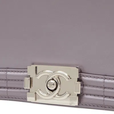 Pre-owned Chanel Metallic Purple Leather Shoulder Bag ()