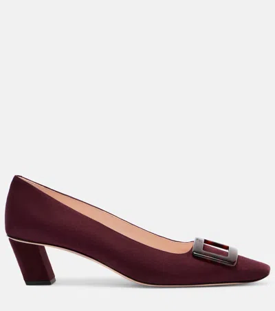 Roger Vivier Beautiful Vivier Suede Pumps In Burgundy